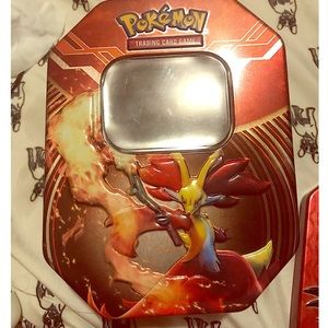 POKÉMON — Delphox empty Pokémon tin